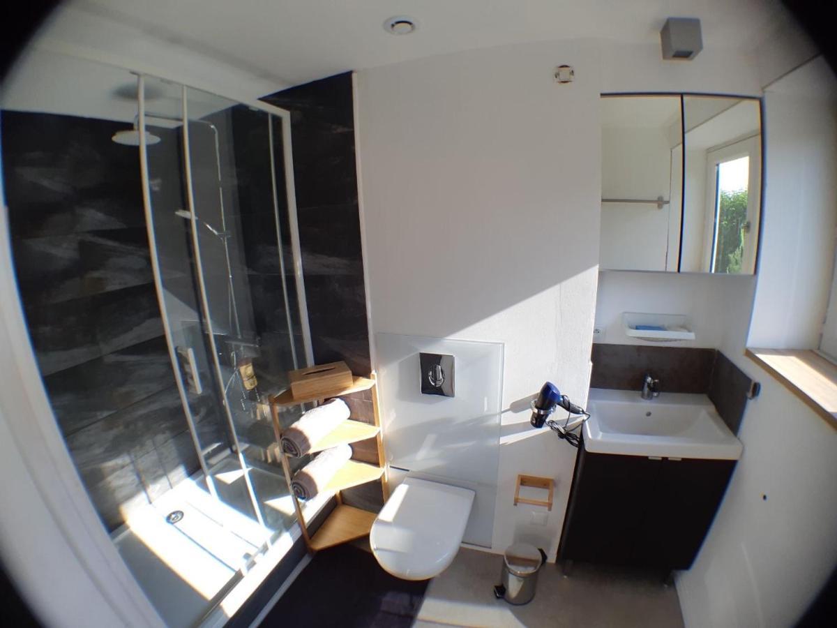 Beau Studio Equipe - Calme Et Confortable Bourg-en-Bresse Exterior photo